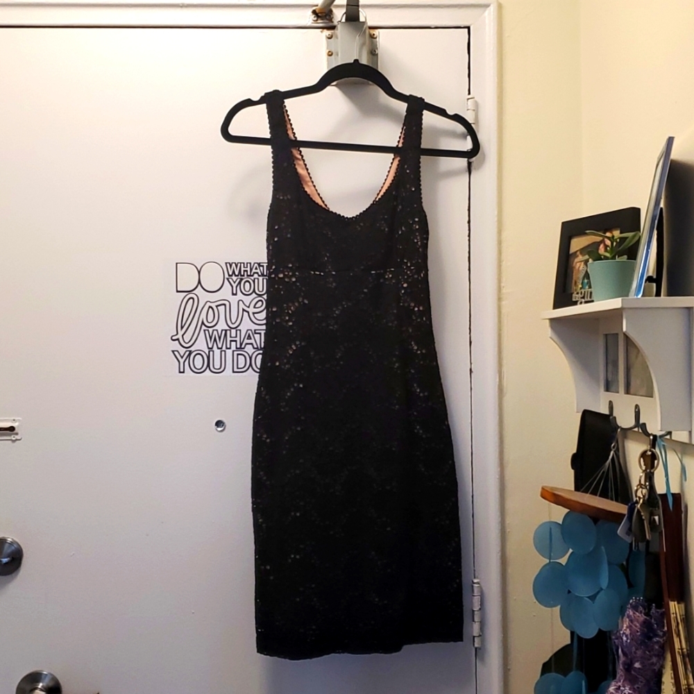 Cute black dress